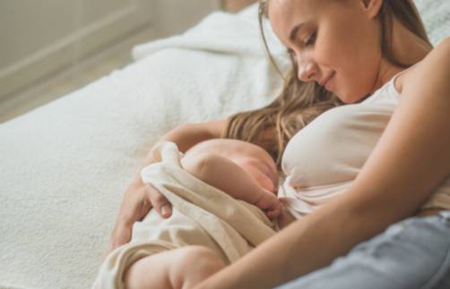Faire face aux défis de l'allaitement maternel : conseils pour les nouvelles mamans