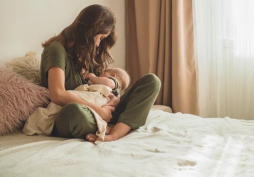 Obstacles à l'allaitement maternel : Comment les surmonter