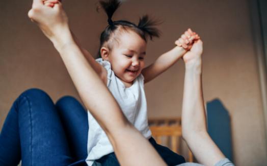 Assurer la sécurité des enfants avec des barrières de fenêtre : Guide pour les parents